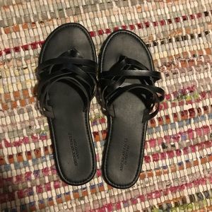American Eagle Black Sandals